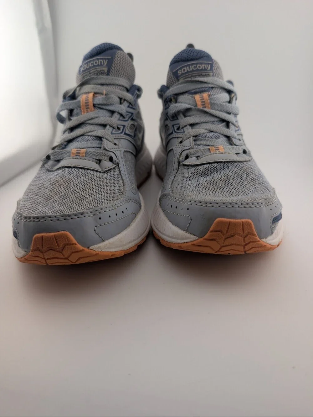 Saucony Women's Size 7.5 Cohesion 13 Running Shoes Light Blue S10559-3